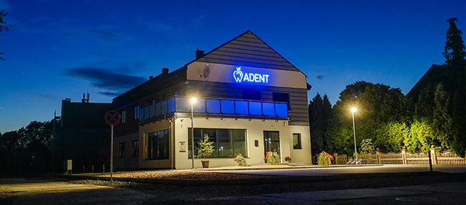 Litery 3D - adent